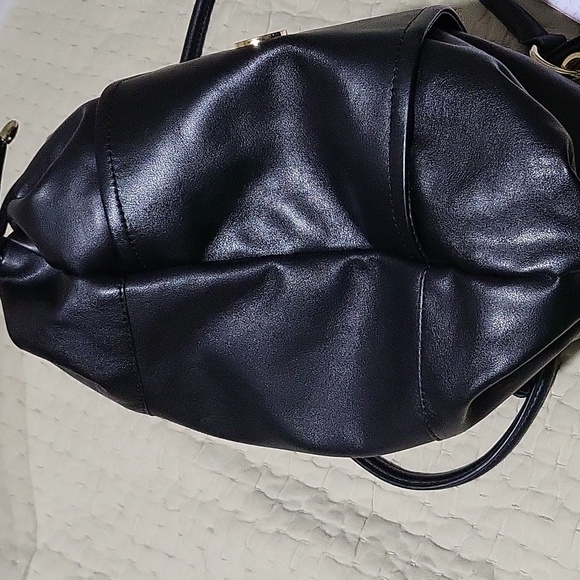 Giani Bernini Black and Gold Bag - Picture 14 of 15